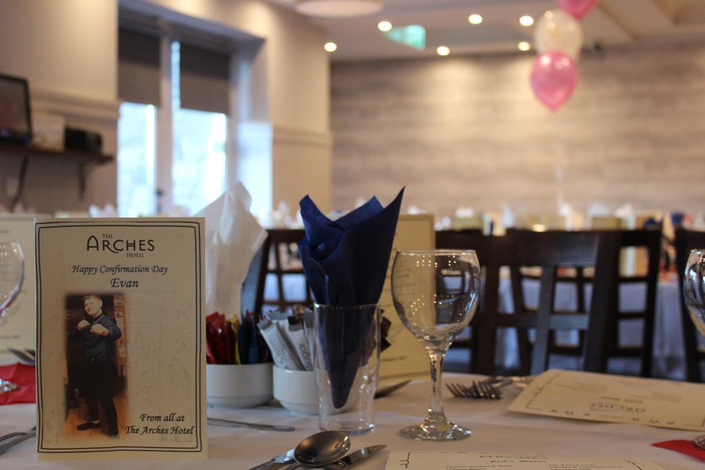 The Arches Hotel Claregalway Buitenkant foto