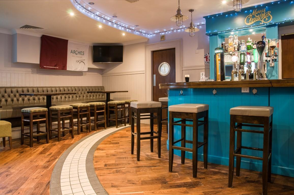 The Arches Hotel Claregalway Buitenkant foto
