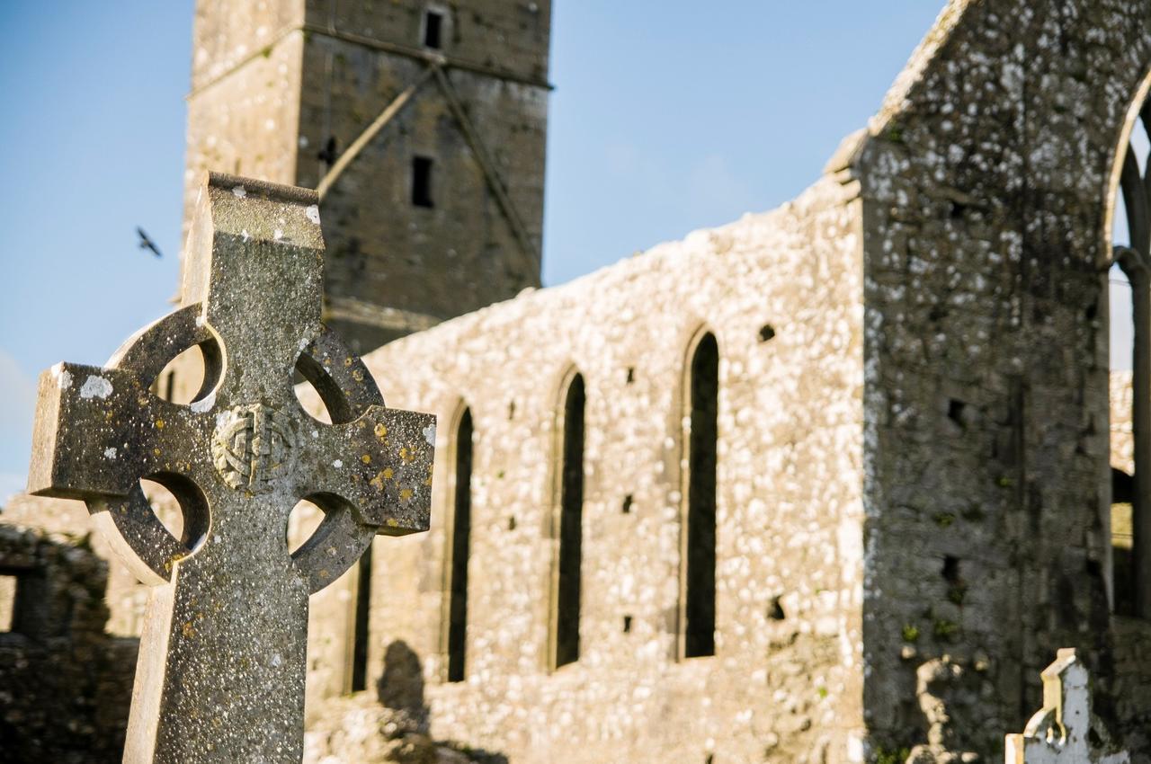 The Arches Hotel Claregalway Buitenkant foto